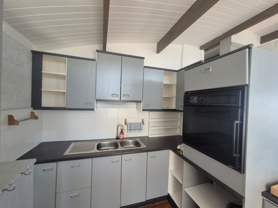 5 Bedroom Property for Sale in Herolds Bay Western Cape